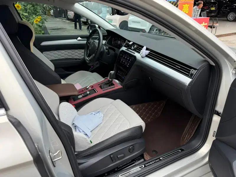 2024 Volkswagen Magotan 330TSI DSG Luxury Edition (2 Million Units Limited Edition) — миниатюра 7