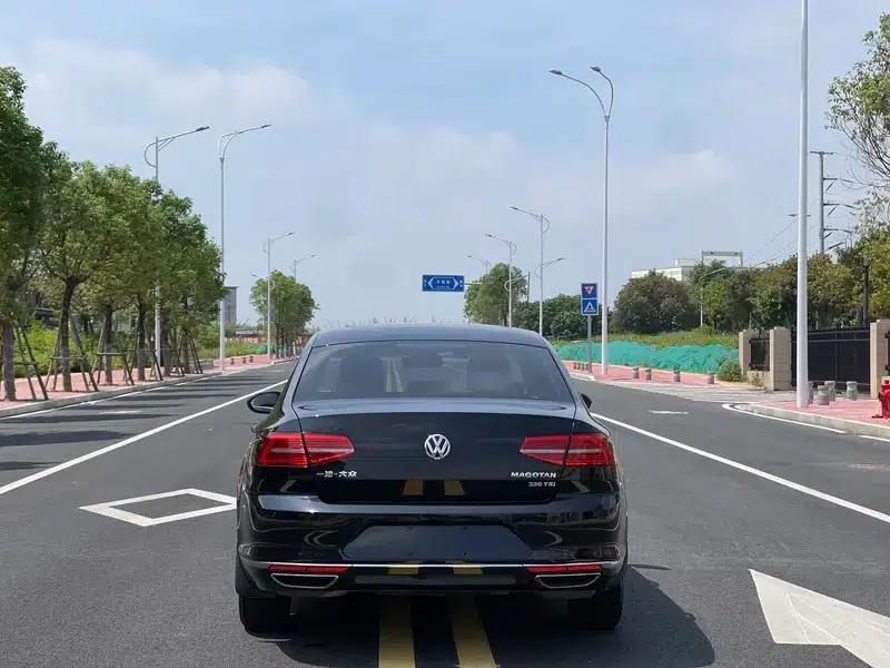 2019 Volkswagen Magotan 330TSI DSG Leading Edition (China VI Emission Standard) — миниатюра 5