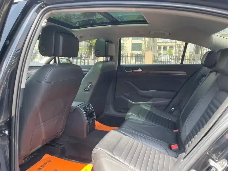 2019 Volkswagen Magotan 330TSI DSG Leading Edition (China VI Emission Standard) — миниатюра 9