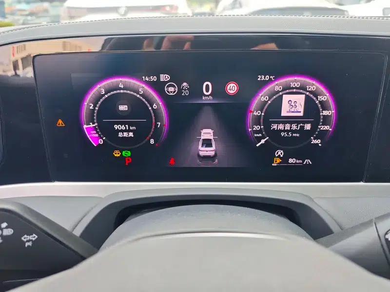 2024 Volkswagen Passat 300TSI Premium Edition — миниатюра 12