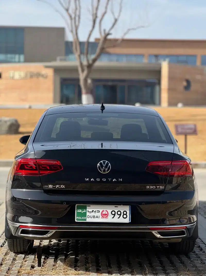 Volkswagen Passat 2021 330TSI DSG 30th Anniversary Edition — миниатюра 4