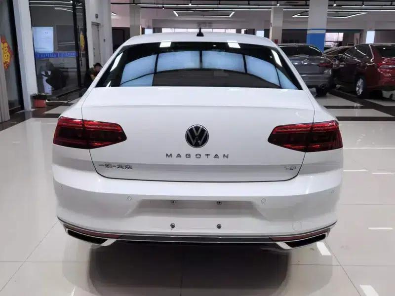 2020 Volkswagen Passat 330TSI DSG Luxury — миниатюра 5