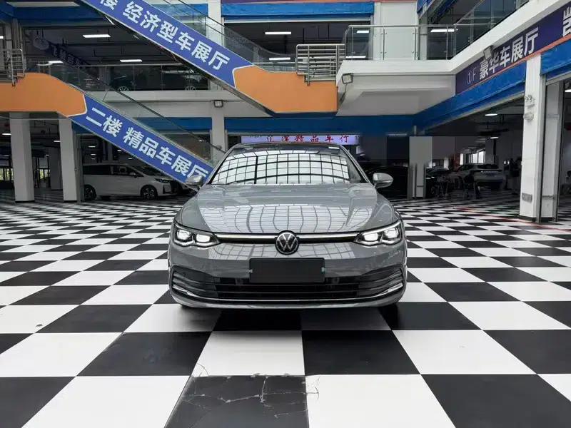 2021 Golf 280TSI DSG Pro — миниатюра 2