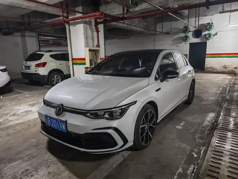 2023 Golf 280TSI DSG R-Line Lite — миниатюра 1
