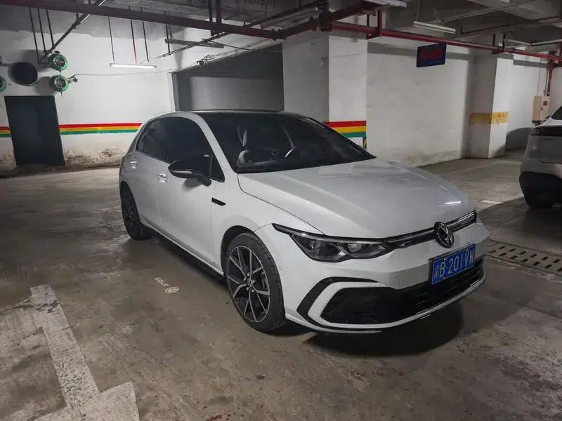 2023 Golf 280TSI DSG R-Line Lite — миниатюра 3