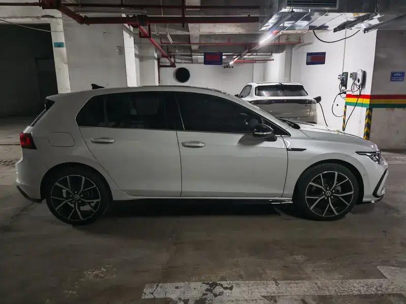 2023 Golf 280TSI DSG R-Line Lite — миниатюра 8