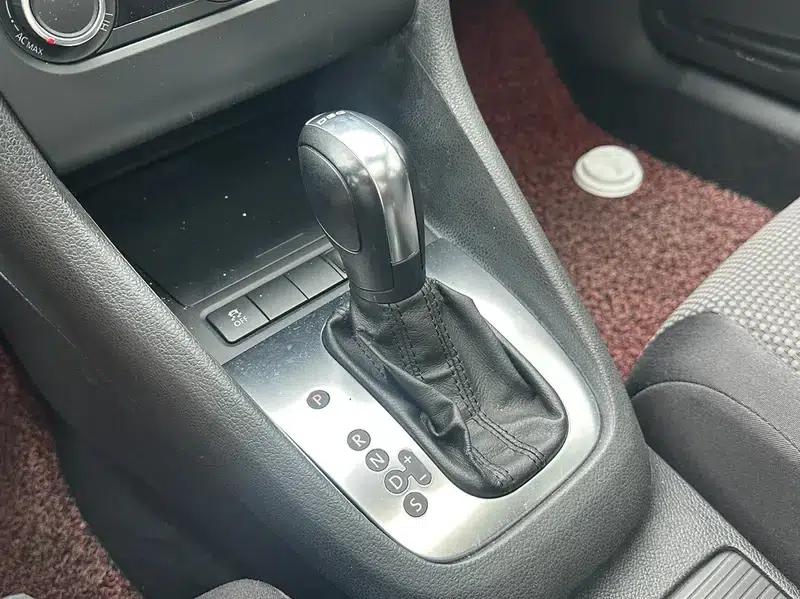 2011 Golf 1.6 Automatic Fashion Edition — миниатюра 8