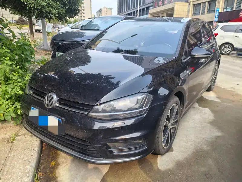 2017 Golf 280TSI Automatic R-Line Millionth Unit Edition — миниатюра 1