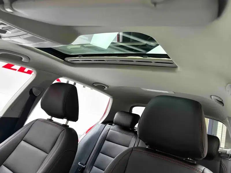 2012 Golf 1.6 Automatic Comfort — миниатюра 31