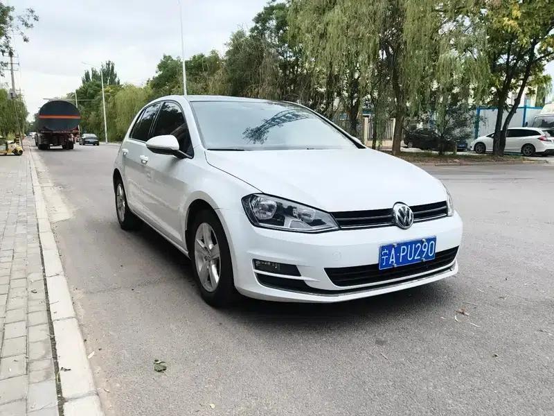 2014 Golf 1.6L Automatic Comfort — миниатюра 3