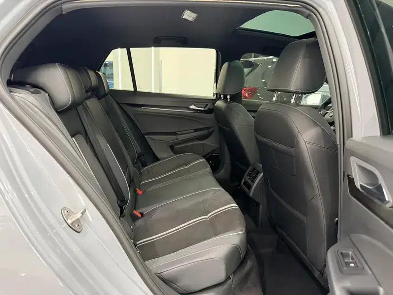 2021 Golf 280TSI DSG R-Line — миниатюра 19