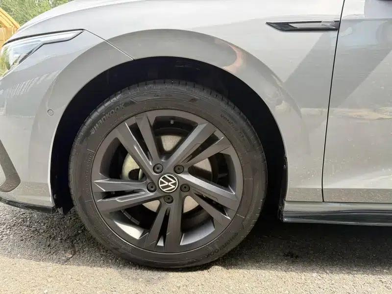 2023 Golf 280TSI DSG R-Line Lite — миниатюра 7