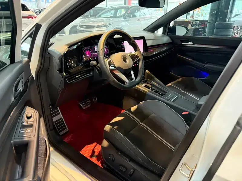 2023 Golf 280TSI DSG Pro — миниатюра 13