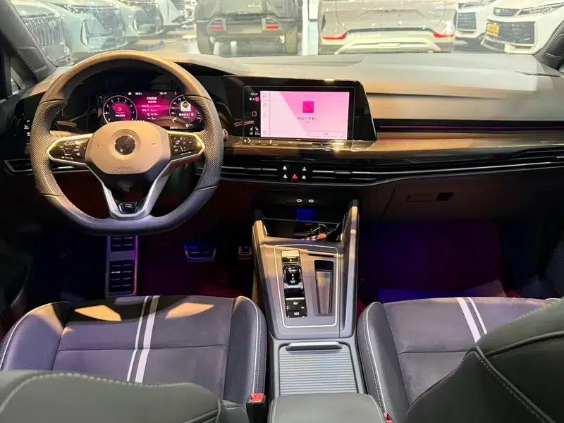 2023 Golf 280TSI DSG Pro — миниатюра 10