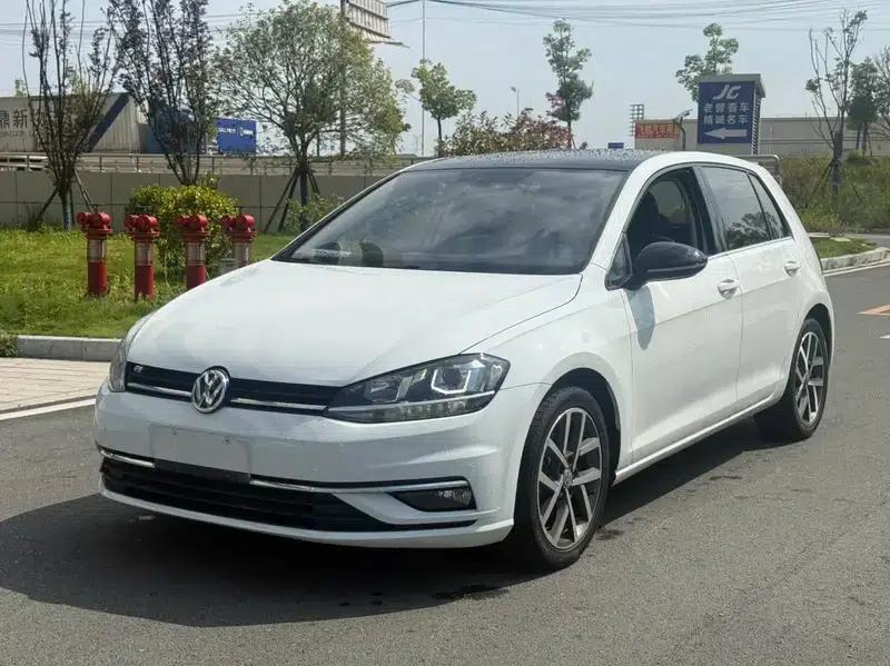 2020 Golf Beloved Edition 280TSI DSG Comfort — миниатюра 1