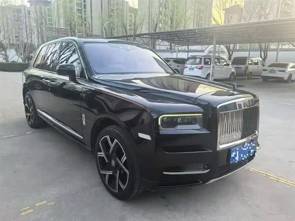 2018 Cullinan 5-seater — миниатюра 2