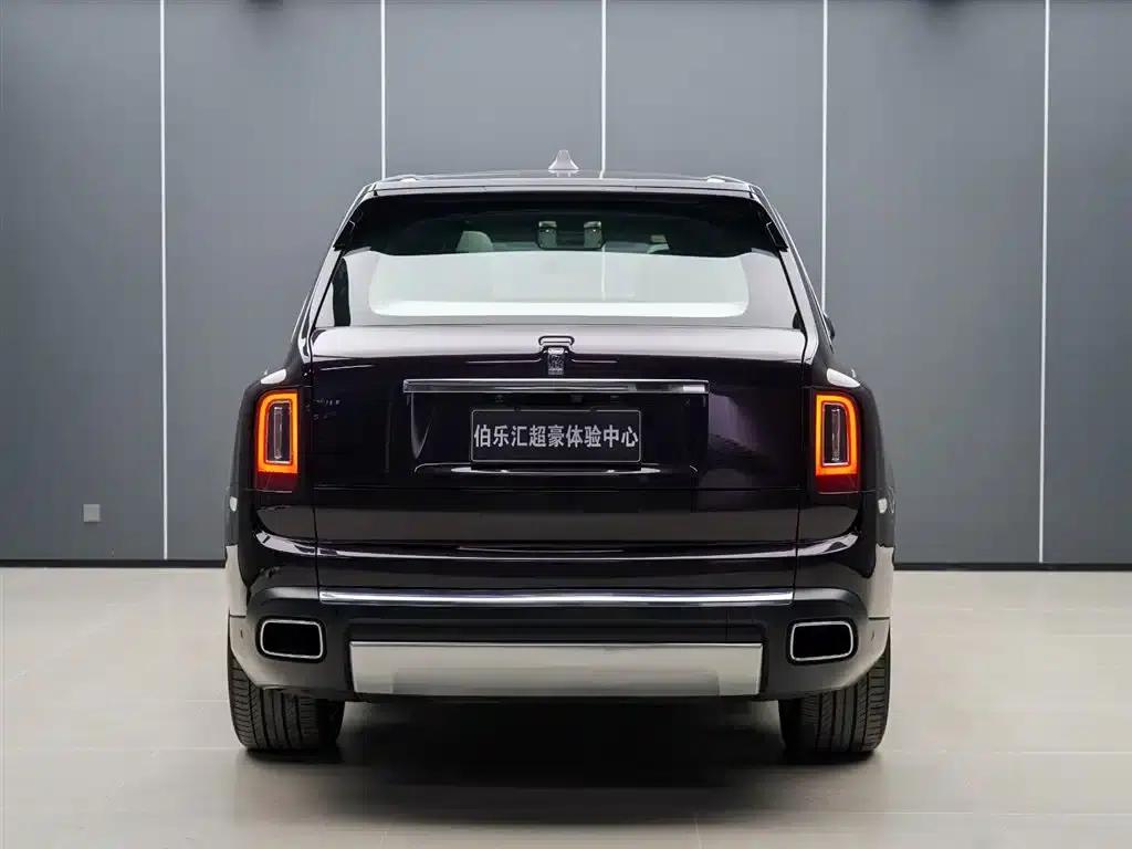 2018 Cullinan, four-seater version — миниатюра 6