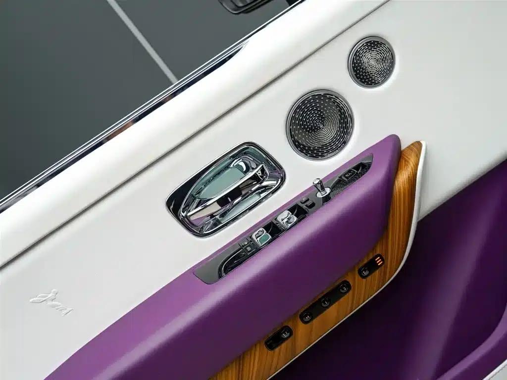 2018 Cullinan, four-seater version — миниатюра 8