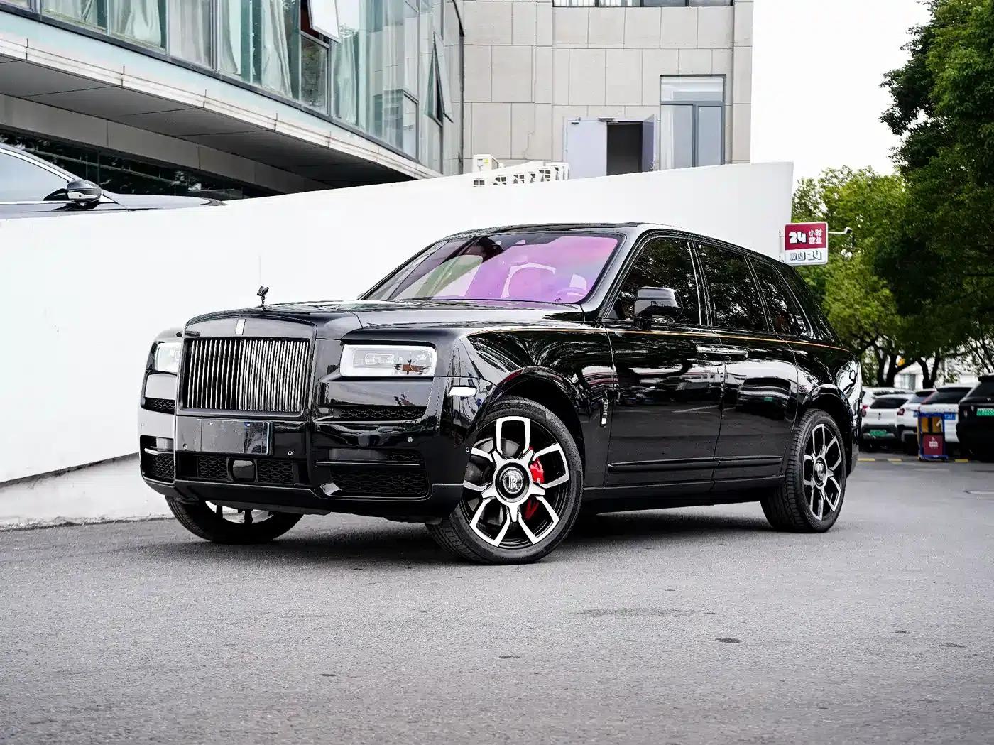 2018 Cullinan, four-seater version — миниатюра 1