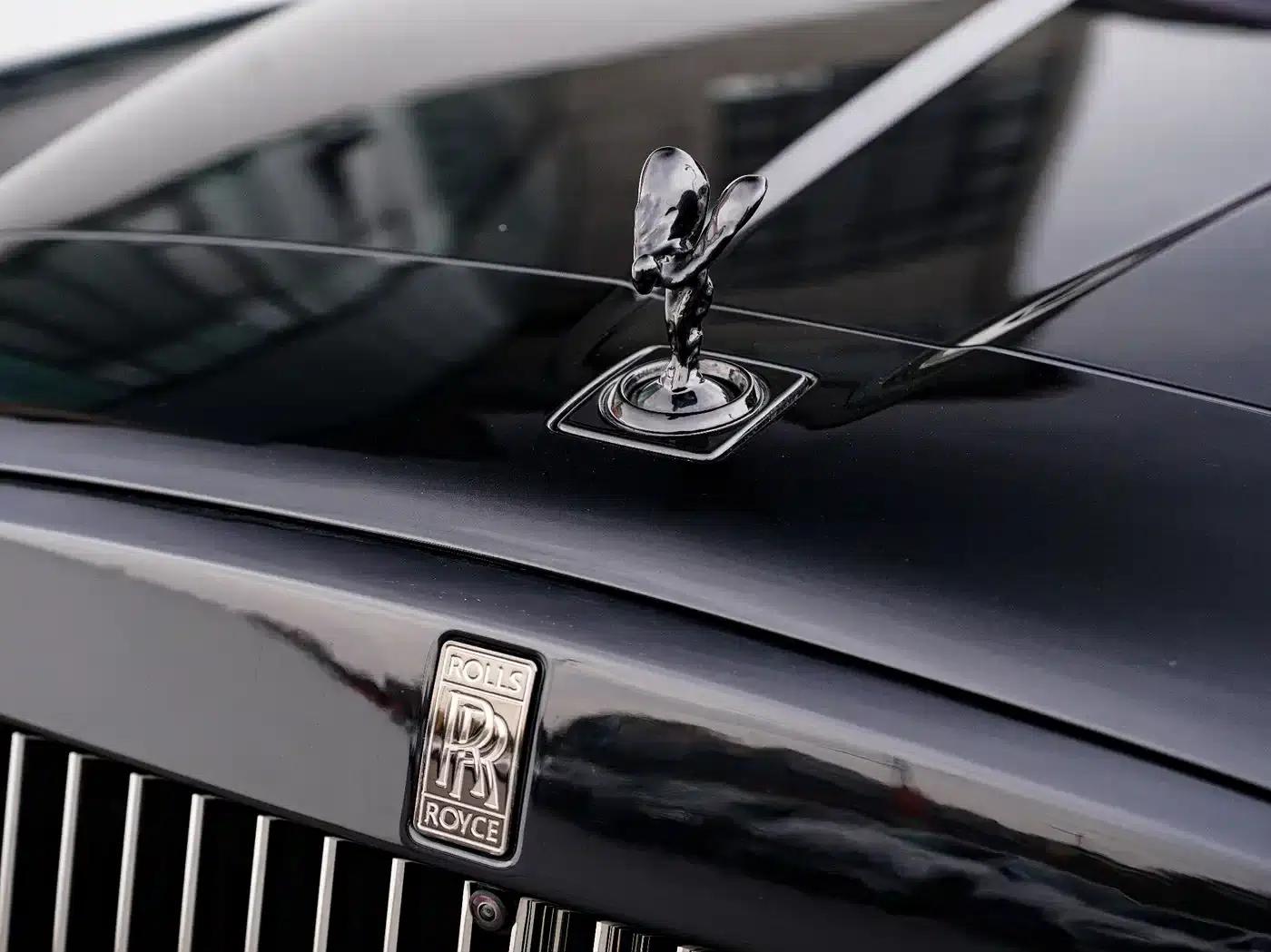 2018 Cullinan, four-seater version — миниатюра 2