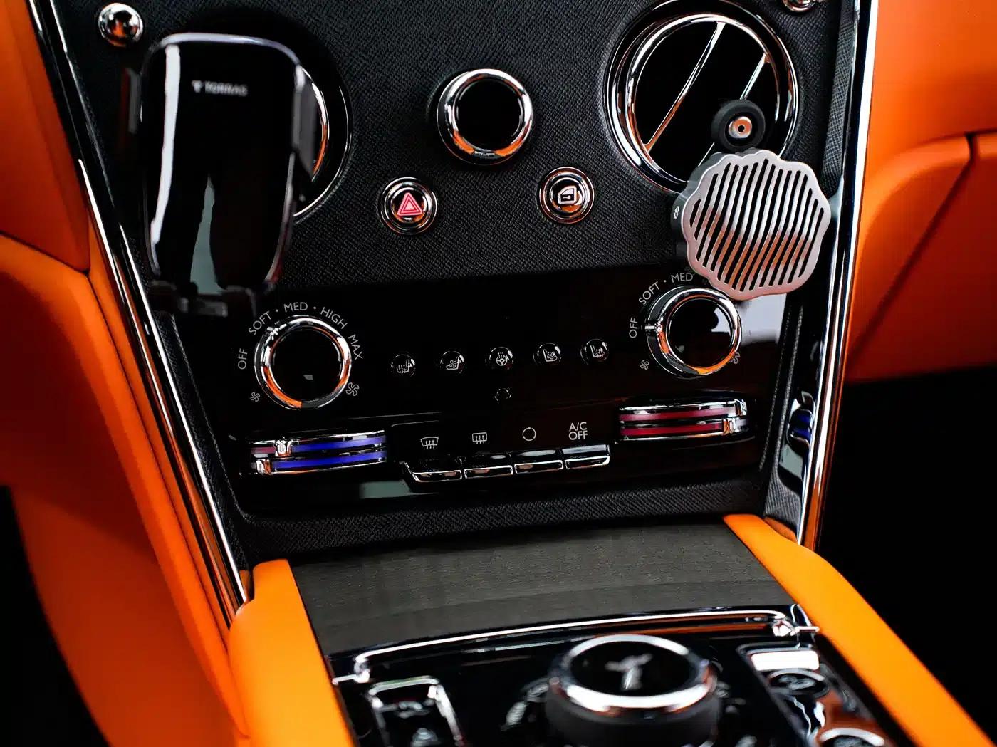 2018 Cullinan, four-seater version — миниатюра 8