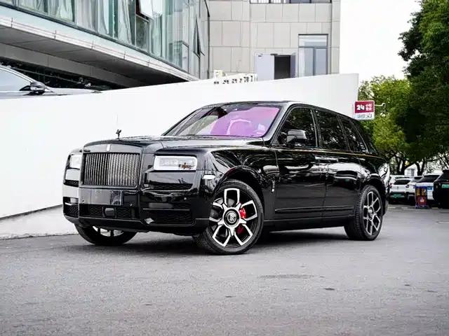 2018 Cullinan, four-seater version