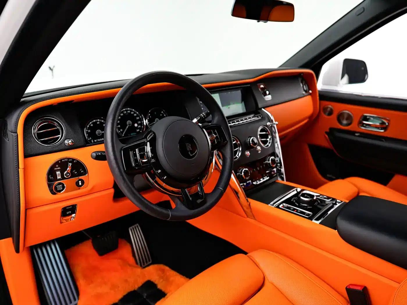 2018 Cullinan 5-seater — миниатюра 4