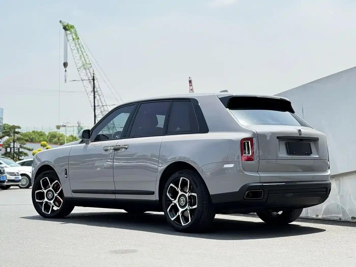 2020 Cullinan Black Badge — миниатюра 2