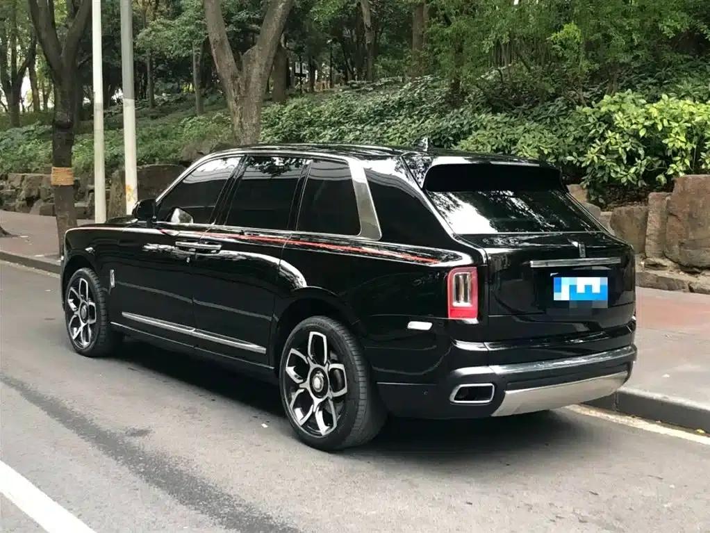 2018 Cullinan, four-seater version — миниатюра 2