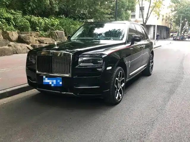 2018 Cullinan, four-seater version
