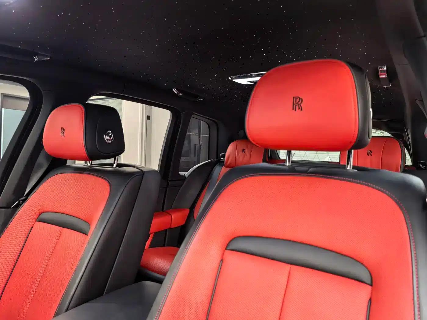 2020 Cullinan Black Badge — миниатюра 17