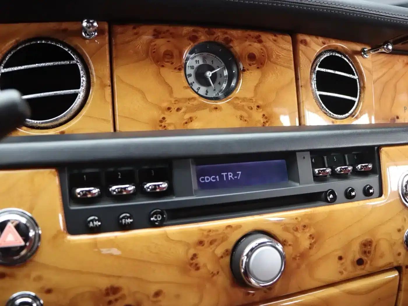 2011 Phantom 6.7T Extended Wheelbase — миниатюра 12