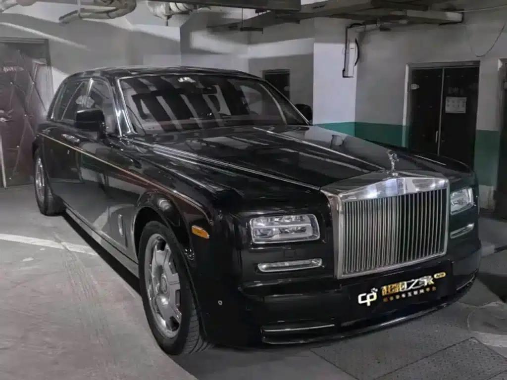 2013 Phantom 6.7L Extended Wheelbase (EWB) — миниатюра 3