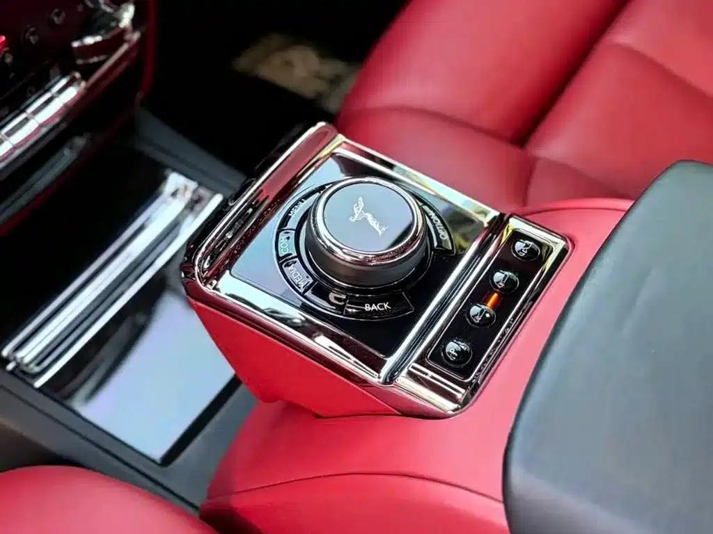2013 Phantom 6.7L Extended Wheelbase (EWB) — миниатюра 8