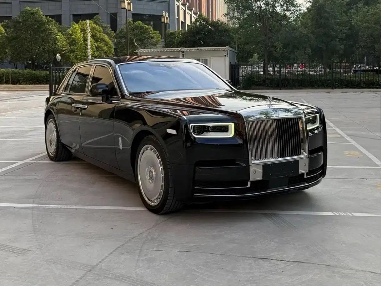 2018 Phantom 6.7T Standard Wheelbase — миниатюра 2