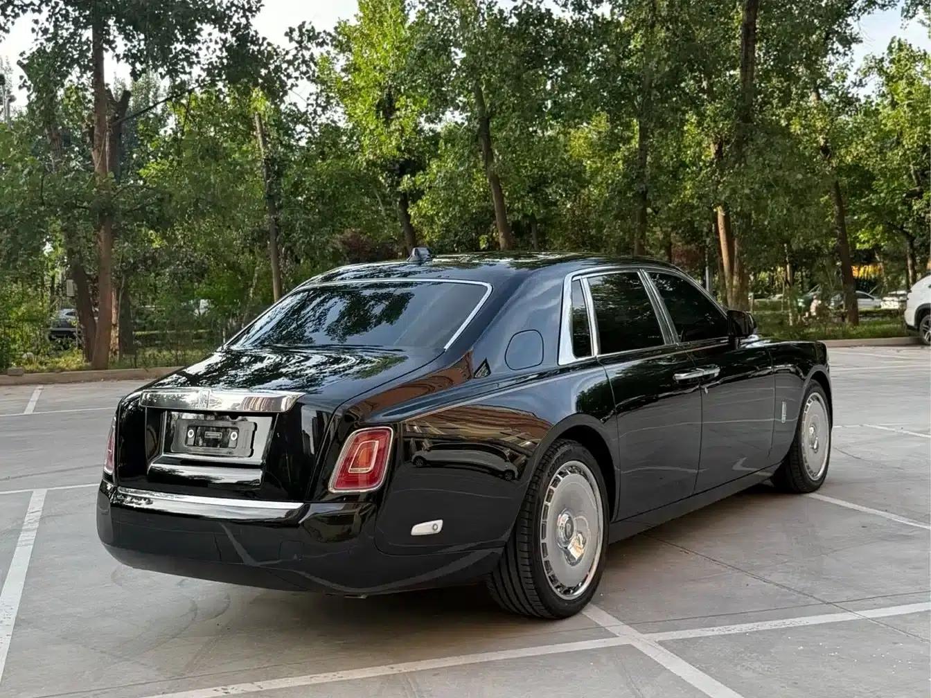 2018 Phantom 6.7T Standard Wheelbase — миниатюра 4