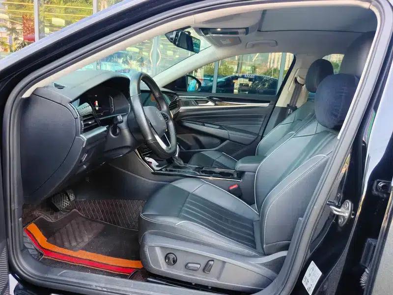 2023 Volkswagen Passat 330TSI Starry Sky Elite Edition — миниатюра 9
