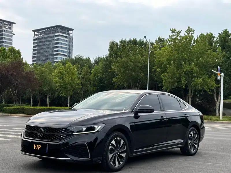 2024 Passat 280TSI Starry Sky Elite Edition — миниатюра 1