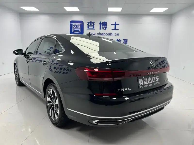 2022 Passat 280TSI Elite Edition — миниатюра 4