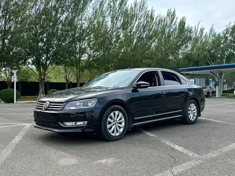 2014 Passat 1.8TSI DSG Premium Edition — миниатюра 1