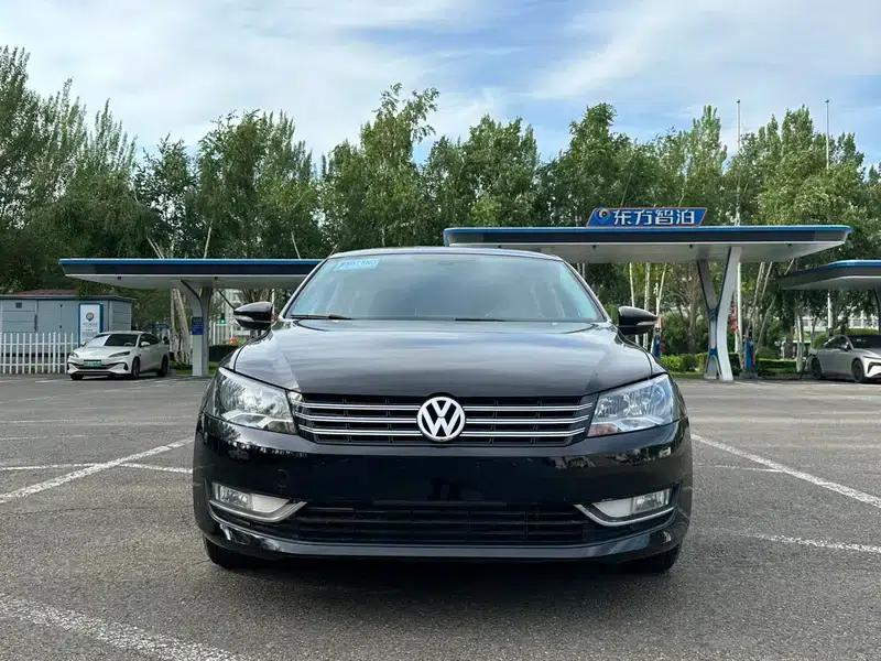 2014 Passat 1.8TSI DSG Premium Edition — миниатюра 2