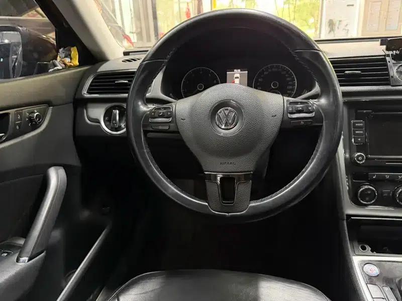 2014 Passat 1.8TSI DSG Premium Edition — миниатюра 12