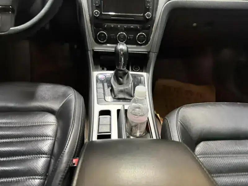 2014 Passat 1.8TSI DSG Premium Edition — миниатюра 13