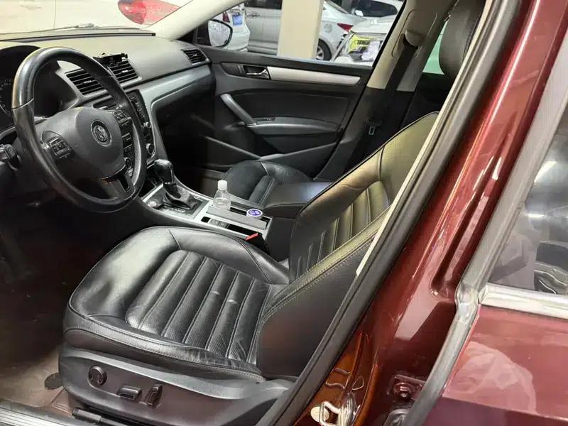 2014 Passat 1.8TSI DSG Premium Edition — миниатюра 15