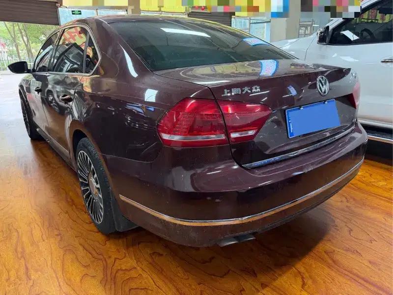 2014 Passat 1.8TSI DSG Premium Edition — миниатюра 4