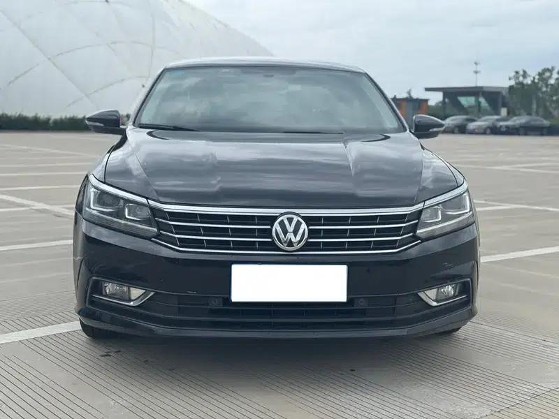 2016 Passat 330TSI DSG Royal Edition — миниатюра 2