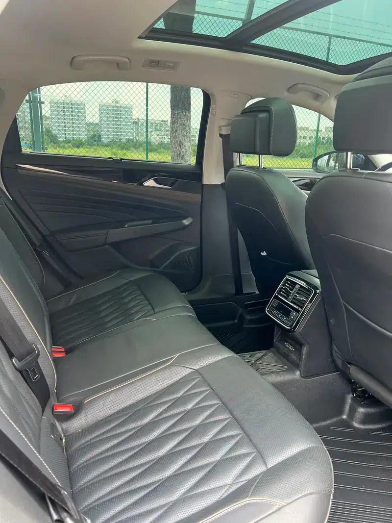 2019 Volkswagen Passat 330TSI Luxury Edition (China VI Emission Standard) — миниатюра 11