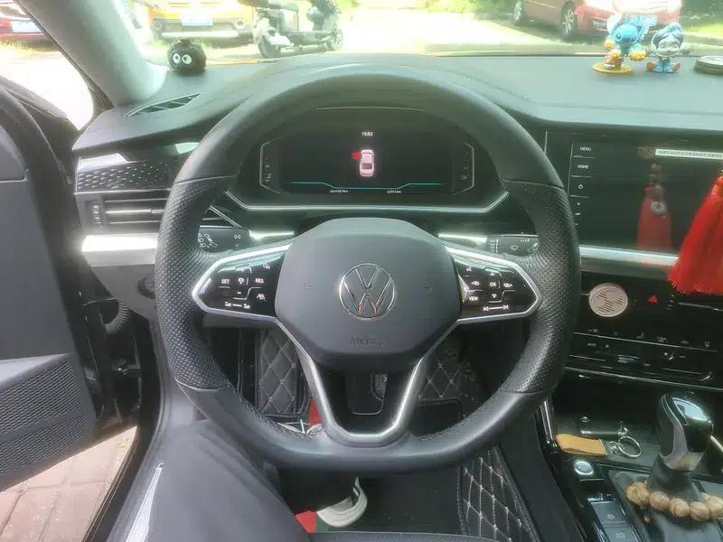 2022 Volkswagen Passat 330TSI Starry Sky Luxury Edition — миниатюра 11