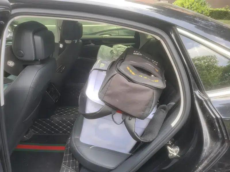 2022 Volkswagen Passat 330TSI Starry Sky Luxury Edition — миниатюра 9