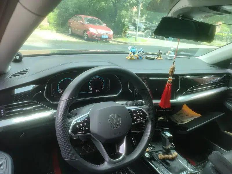 2022 Volkswagen Passat 330TSI Starry Sky Luxury Edition — миниатюра 10